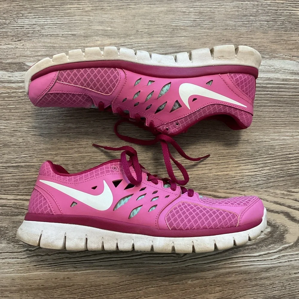 NIKE Pink Athleisure Sneakers 10